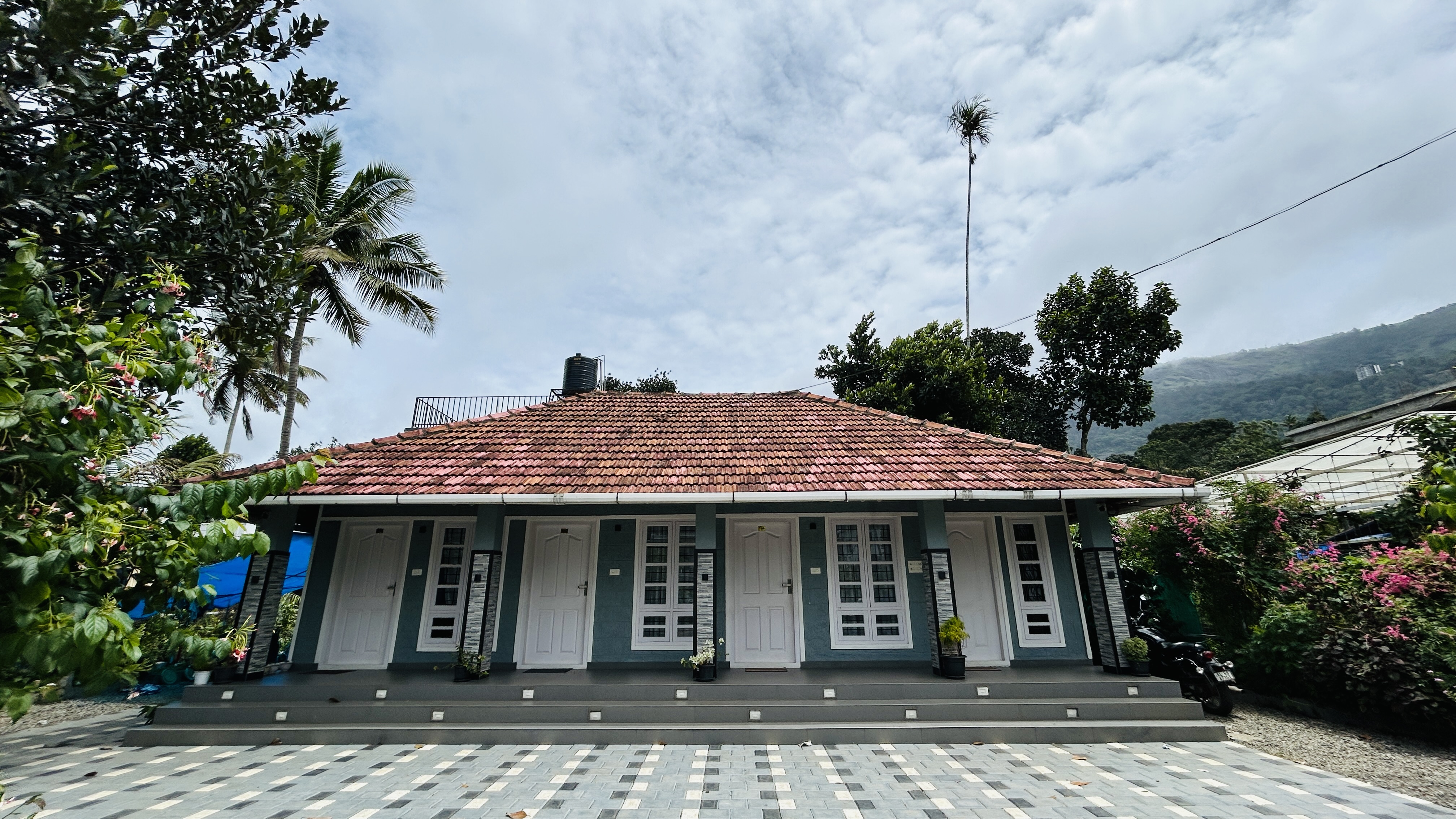 GOWRIS HOMESTAY surroundings